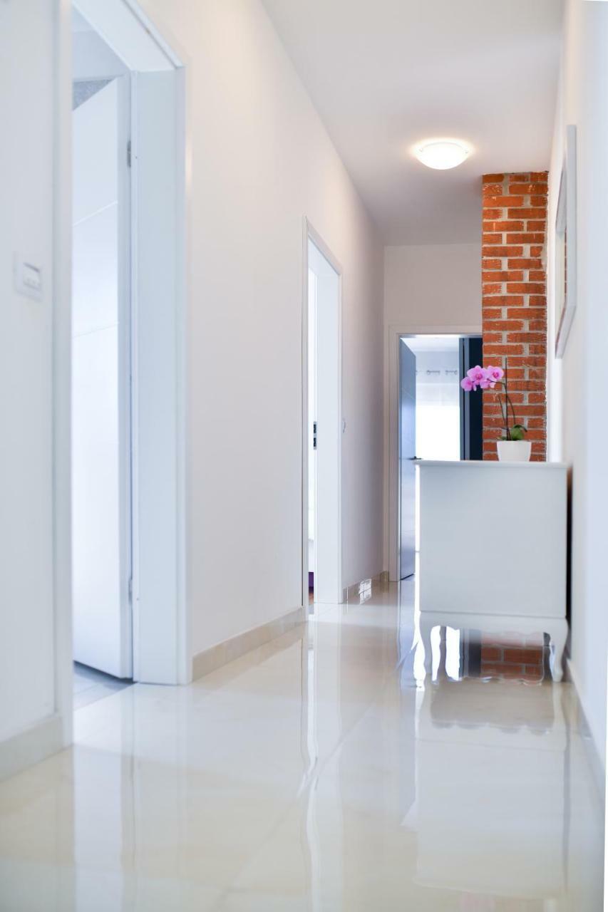 Apartman SPACE Razanac Bagian luar foto