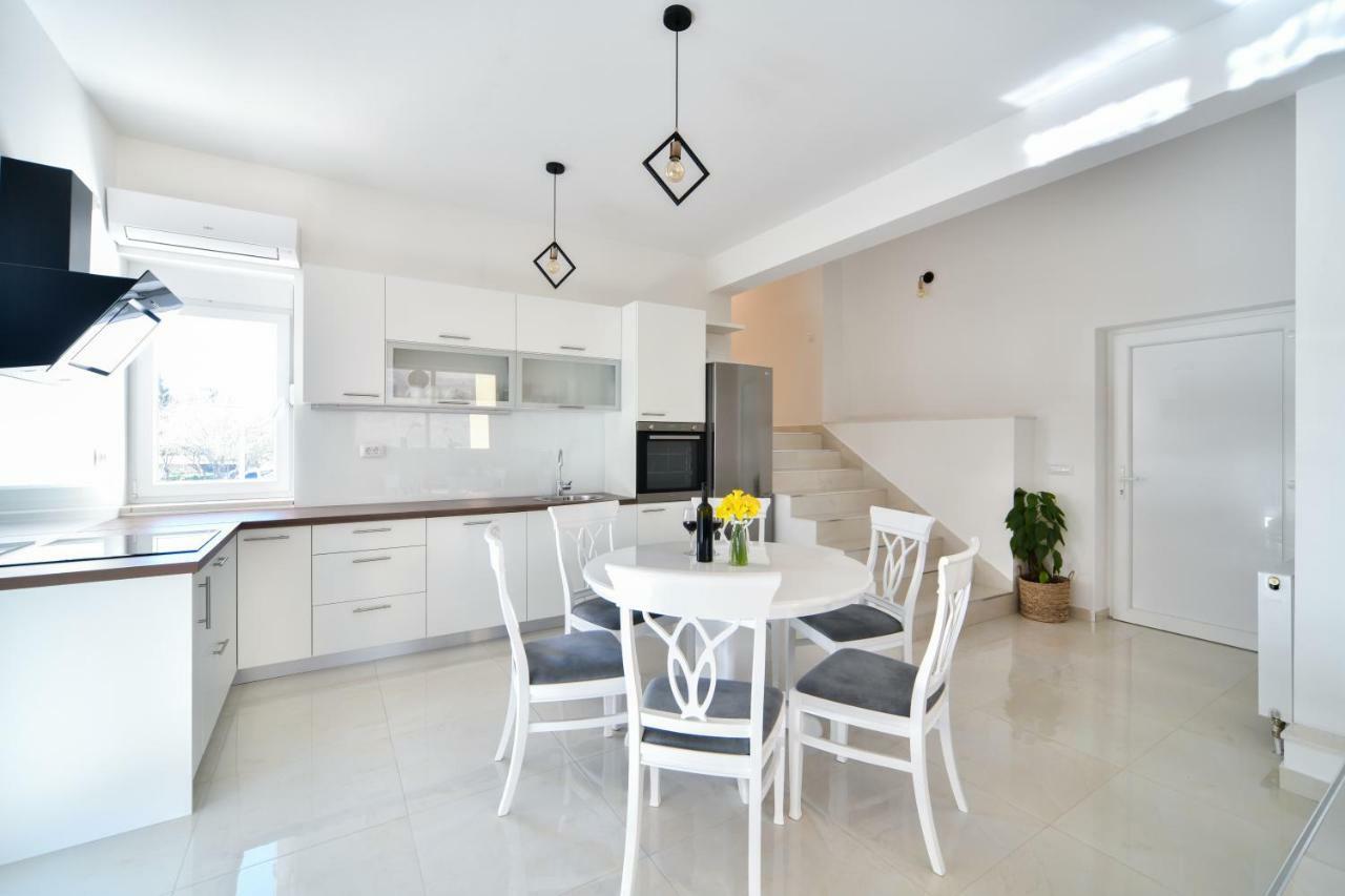 Apartman SPACE Razanac Bagian luar foto