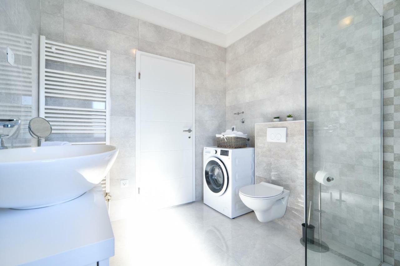 Apartman SPACE Razanac Bagian luar foto